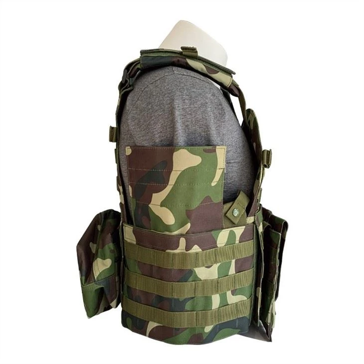 An Adjustable Tactical Vest For Military Tactical Combat Vest