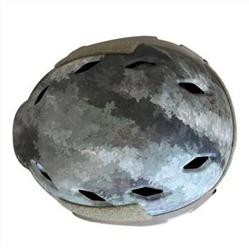 穴のある高速カモフラージュゲームヘルメット